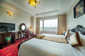 Muong Thanh Grand Phuong Dong Hotel