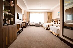 Muong Thanh Grand Phuong Dong Hotel