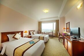Muong Thanh Grand Phuong Dong Hotel