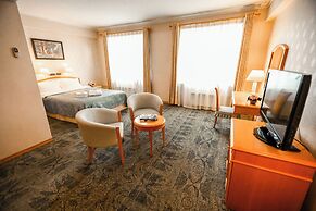 The Continental Hotel