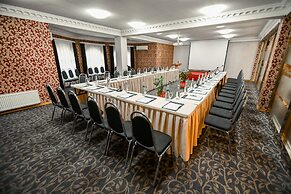 The Continental Hotel