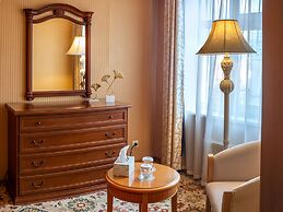 The Continental Hotel