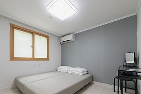 Until Stephen Chow Comes - Hostel