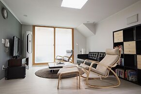 Until Stephen Chow Comes - Hostel