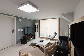 Until Stephen Chow Comes - Hostel