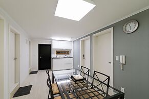 Until Stephen Chow Comes - Hostel