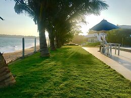 Peacock Beach Resort & Spa