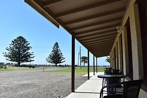 Port Albert Motel