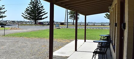 Port Albert Motel