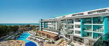 Seashell Resort & Spa