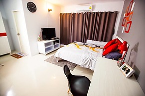 Room 9 Residence - Adult Only