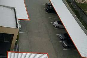 Room 9 Residence - Adult Only