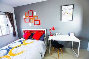 Room 9 Residence - Adult Only