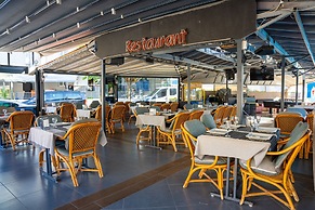 Grand Villa Sol Apart