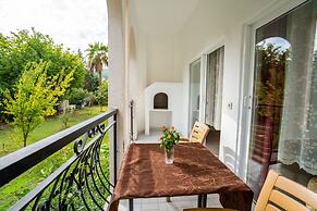 Grand Villa Sol Apart