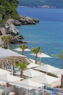 Kalamota Beach House