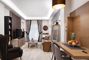 Acropolis Elegant Apartment
