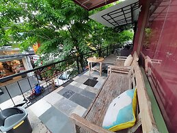 The Legian 777 Guest House