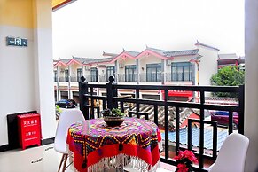 Shi Lin family folk inn