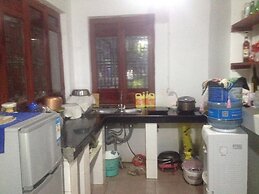 Shi Lin family folk inn