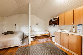 Vaalimaa Camping - On the beach