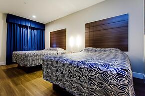 Palace Inn Blue US 59 & Gessner