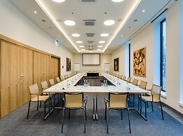 Holiday Inn Warsaw City Centre by IHG