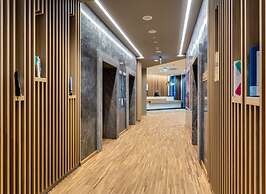 Holiday Inn Warsaw City Centre by IHG