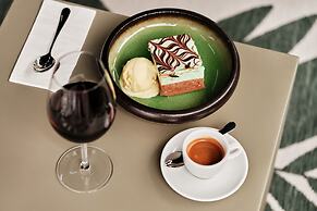 Holiday Inn Warsaw City Centre by IHG