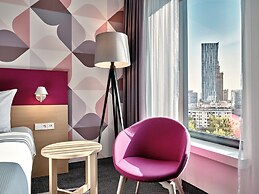 Holiday Inn Warsaw City Centre by IHG