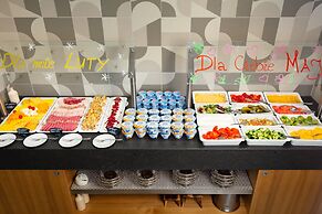 Holiday Inn Warsaw City Centre by IHG