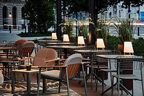 Holiday Inn Warsaw City Centre by IHG