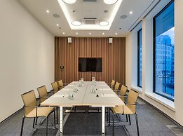 Holiday Inn Warsaw City Centre by IHG