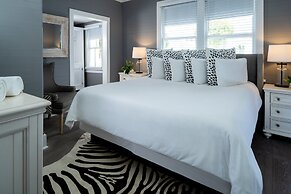 Alexanders Guesthouse - Adult Exclusive, LGBTQ Friendly