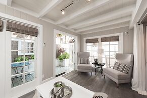 Alexanders Guesthouse - Adult Exclusive, LGBTQ Friendly