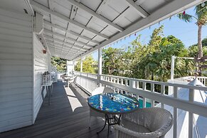 Alexanders Guesthouse - Adult Exclusive, LGBTQ Friendly