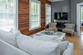 Alexanders Guesthouse - Adult Exclusive, LGBTQ Friendly