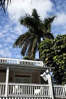 Alexanders Guesthouse - Adult Exclusive, LGBTQ Friendly