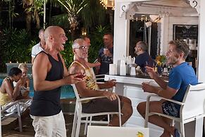 Alexanders Guesthouse - Adult Exclusive, LGBTQ Friendly