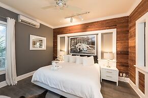 Alexanders Guesthouse - Adult Exclusive, LGBTQ Friendly