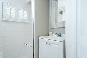 Alexanders Guesthouse - Adult Exclusive, LGBTQ Friendly