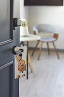 Moxy Denver Cherry Creek