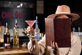 Moxy Denver Cherry Creek