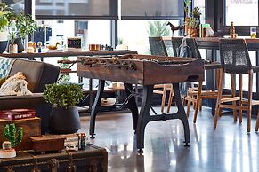 Moxy Denver Cherry Creek