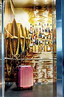 Moxy Denver Cherry Creek