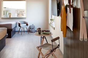 Moxy Denver Cherry Creek