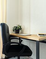 Apollis Business & Budget by Ambiente