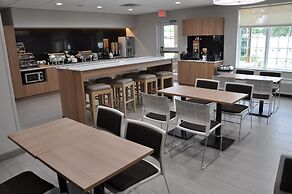 Microtel Inn & Suites by Wyndham Lubbock