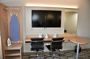 Microtel Inn & Suites by Wyndham Lubbock