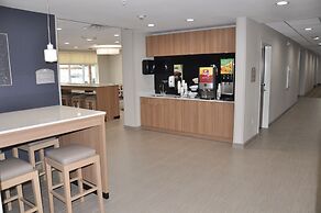 Microtel Inn & Suites by Wyndham Lubbock